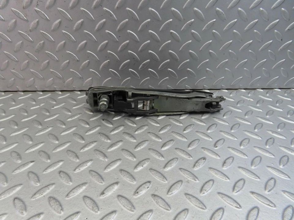 ♂9381♂ Mercedes-Benz C124 300CE cupé manija de puerta izquierda sin llave Foto 3 de 4