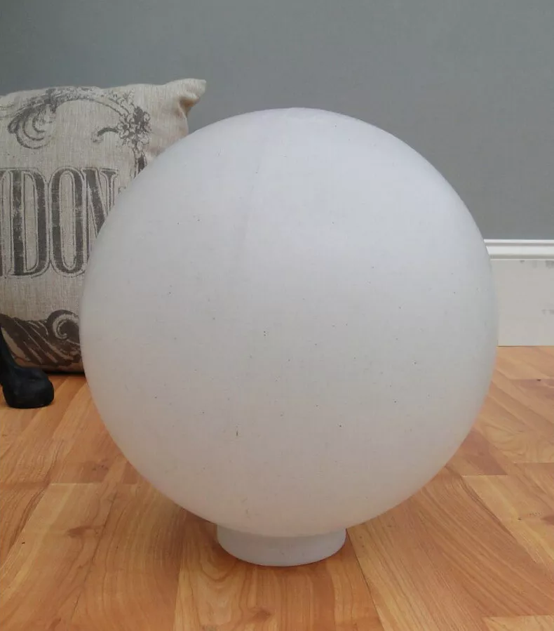 10 Inch Diameter Plastic Globe Shade for Outdoor Lighting