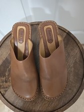 Born Womens Brown Leather Clogs Size 8. Great Condition