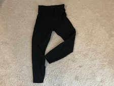 Old Navy Powersoft Go-Dry High Rise Women  s Leggings Size Medium Black Pockets
