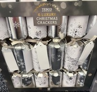 Luxury Christmas crackers pack of 6 brand new silver