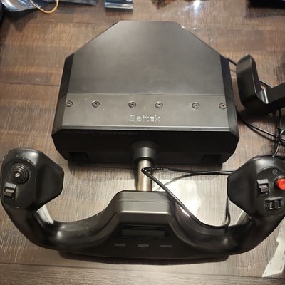 Saitek Pro Flight Yoke with Throttle Quadrant and Pro Flight Pedals