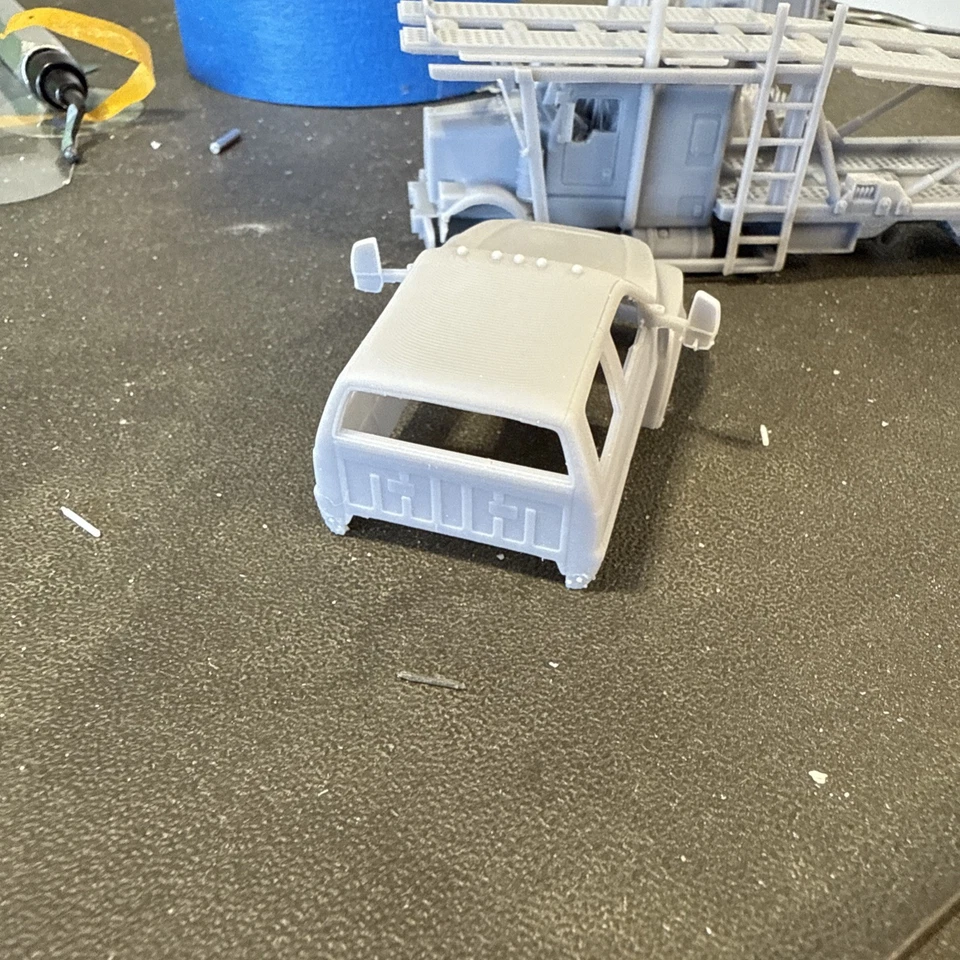 Ford F-650 Crew cab impressa em 3D em escala 1/64 - Imagem 4 de 4