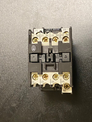 Klöckner Moeller DIL R31 Hilfsschütz / Steuerrelais (110V)