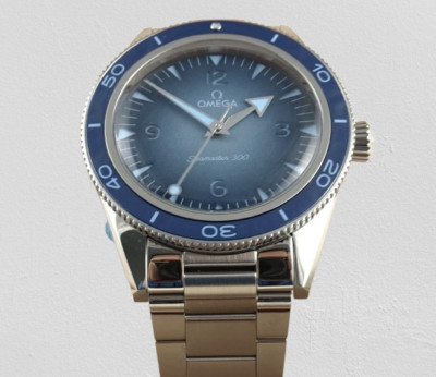 Omega Seamaster 300 Summer Blue 234.30.41.21.03.002  Box & Pap. Neuware SALE %%
