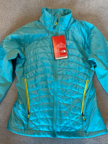 DNP Jacket Summit Series 