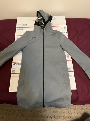nike shield parka