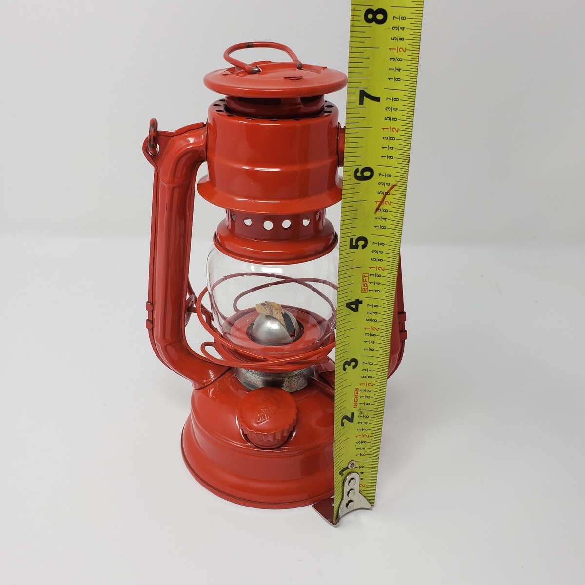 Vintage Winged Wheel 7in Red Kerosene Lantern No. 350 Made Vintage Winged Wheel 7in Red Kerosene Lantern No. 350 Made