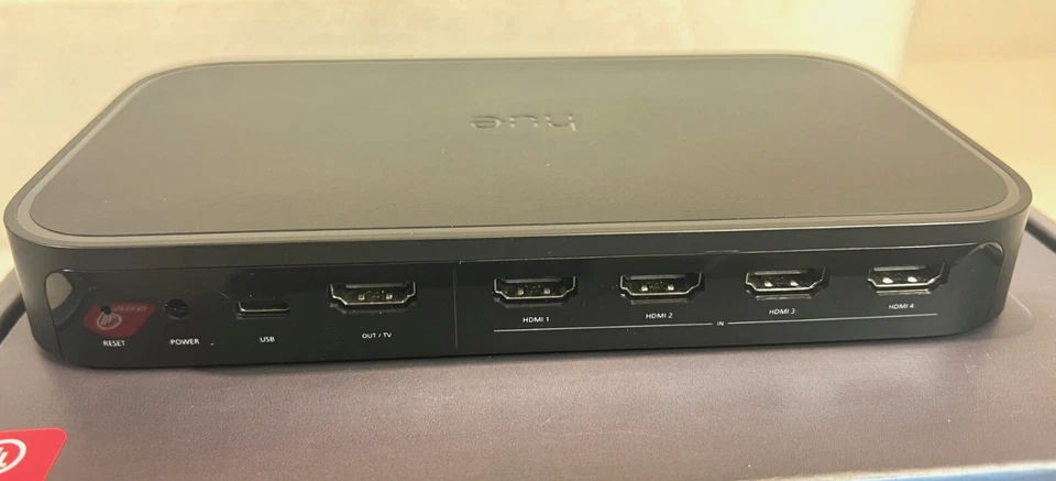 Philips Hue Play HDMI caja de sincronización 8K - Envío y devolución gratuitos Foto 3 de 4