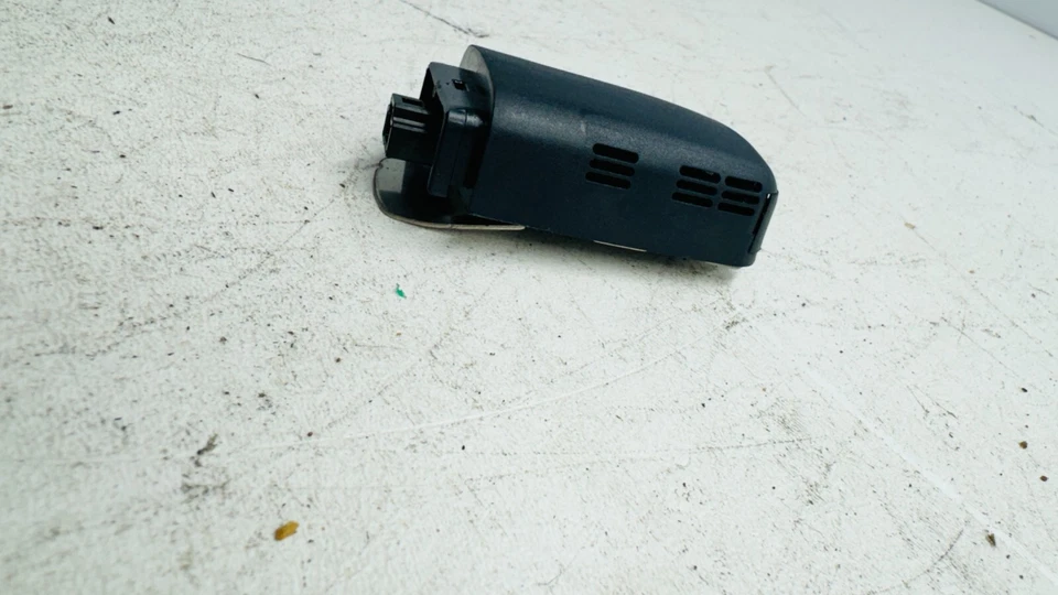 Toyota Prius Prime 2017 parabrisas sensor de lluvia OEM 89941-47040 Foto 2 de 4