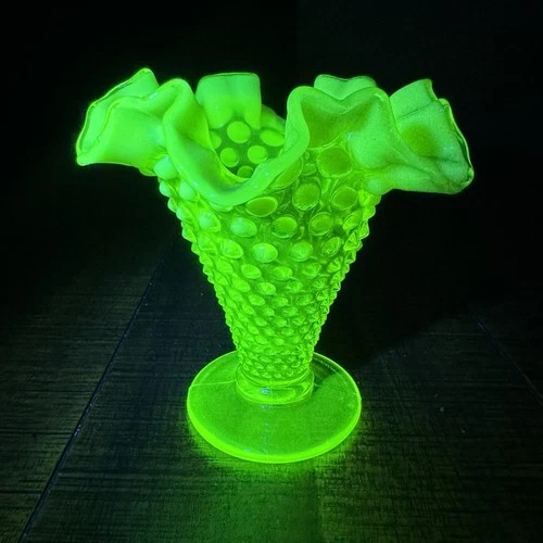 Vintage Fenton Topaz Opalescent Yellow Vaseline Hobnail Glass Trumpet Vase