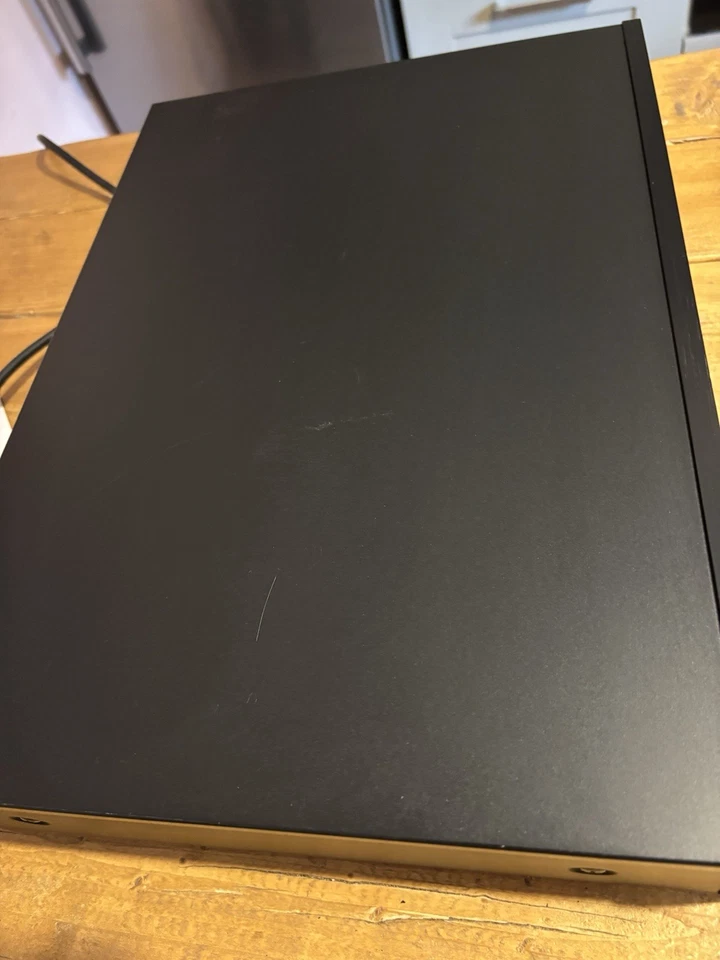 OPPO UDP-203 4K Ultra UHD Blu-ray Disc Player - Image 2 of 4