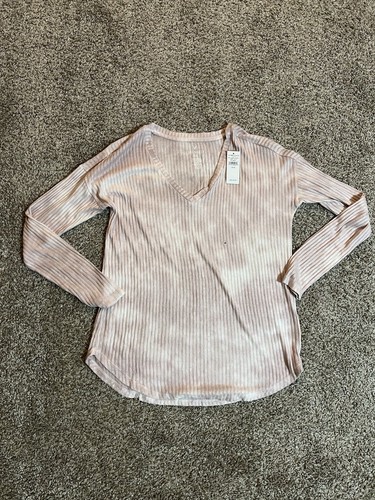 American Eagle Women Soft & Sexy Rib V-Neck Shirt Medium NWT
