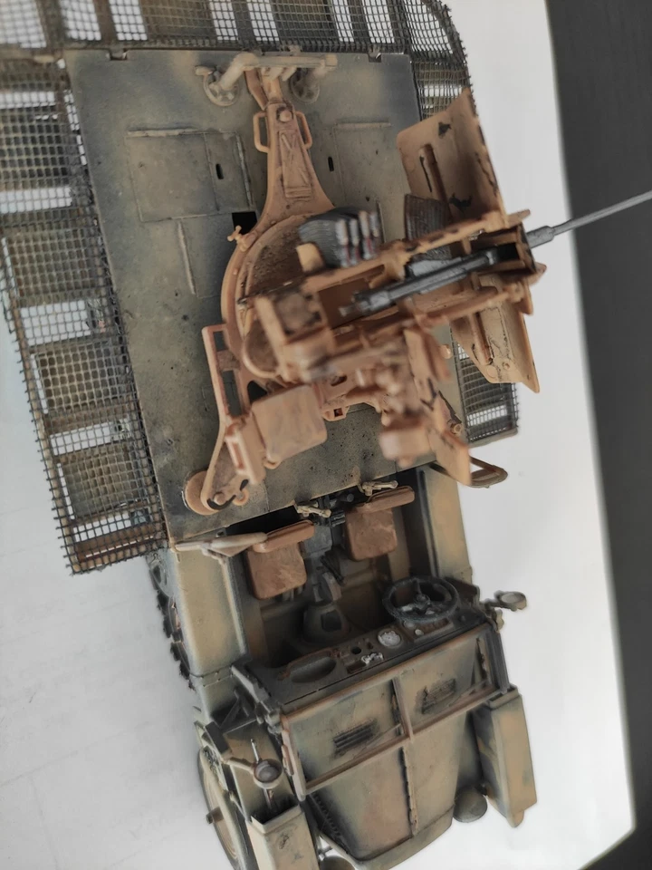 Modelino Italeri Hanomag 7ton Con Mitragliera Da 20mm Della Tamiya - Immagine 4 di 4