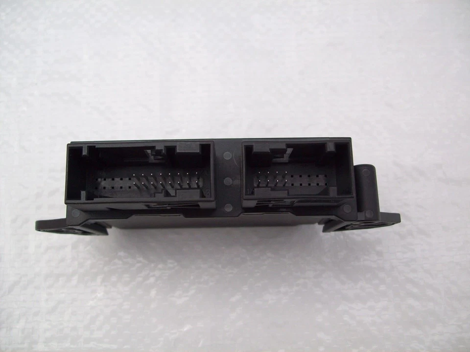 VW Golf CD Control Unit For Park Steering Assist 5WA919298 2020 onward - Image 3 of 4