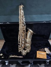 Jupiter Alto Saxophone Jas 769-767 with hard case and extras