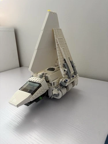 LEGO Star Wars Imperial Shuttle 75302 Complete Set with Luke Vader and Officer