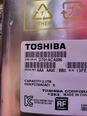 Toshiba DT01ACA200 2TB 3.5'' SATA 6Gbps 7200RPM 64MB Cache Internal HDD