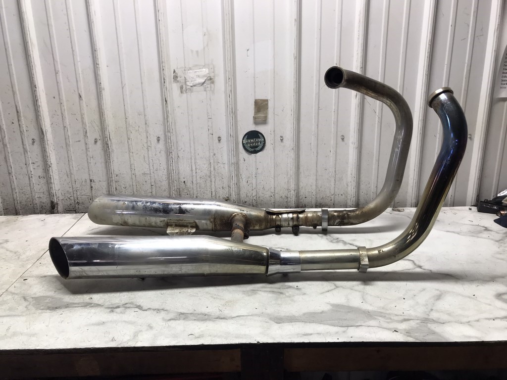 97 Suzuki VS1400 VS 1400 GLP Intruder Muffler Exhaust