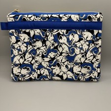 Neiman Marcus Carolina Herrera Small Cosmetic Makeup Bag 9  x 7  