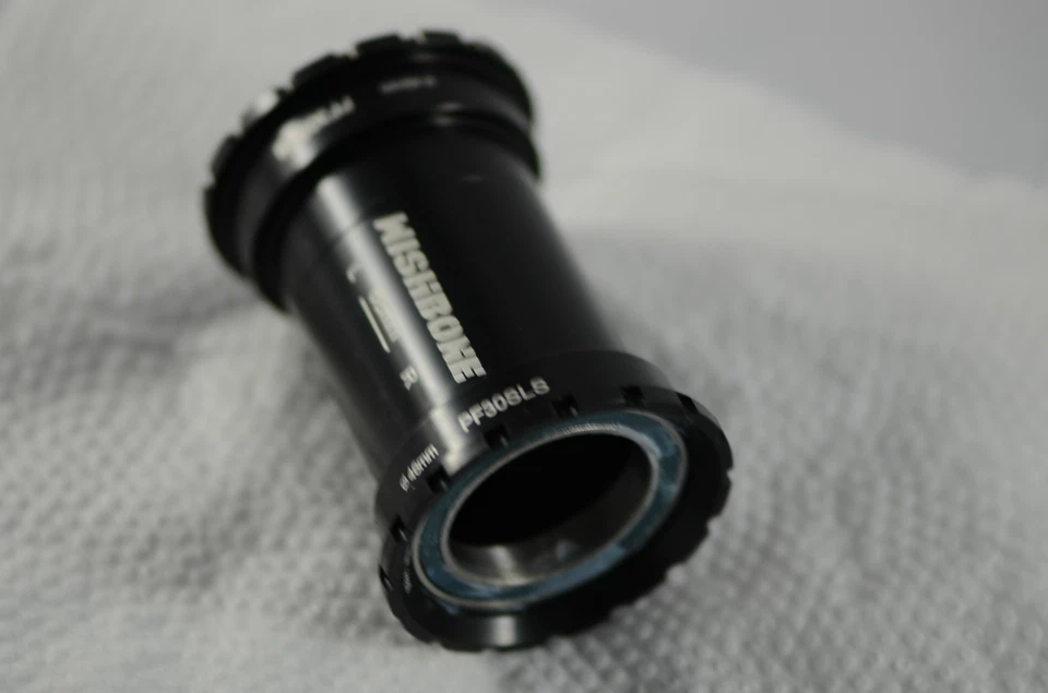 [U.Z ВЕЛОСИПЕД] Керамический Нижний кронштейн WISHBONE PF30SLS 68 мм для SRAM Красный/BB30/РОТОР  - Изображение 3 из 4