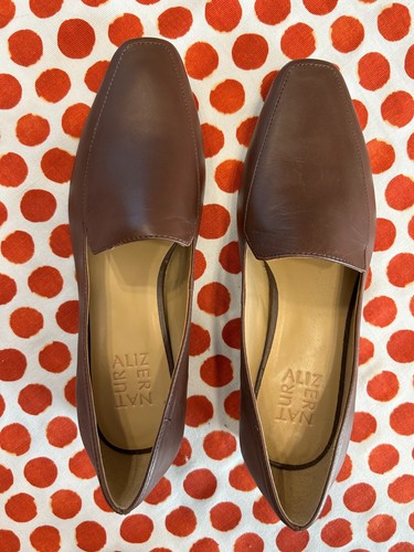 Naturalizerz Clea women's shoes, size 7.5W, dark brown loafer, leather upper - Picture 2 of 5
