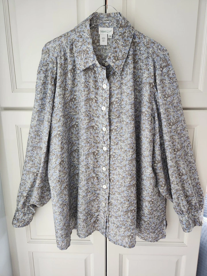 Blusa Coldwater Creek 100 % seda 2X azul floral abotonada manga larga botón fregona Foto 2 de 4