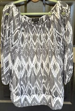 AB Studio Women’s Blouse Black And White Size XL. Lined.