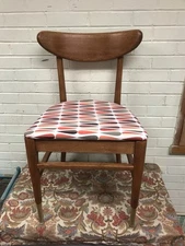 VTG MCM SHELBY WILLIAMS CHAIR DINING KITCHEN SIDE 30 1/2” TALL X 18 1/2” WIDE 