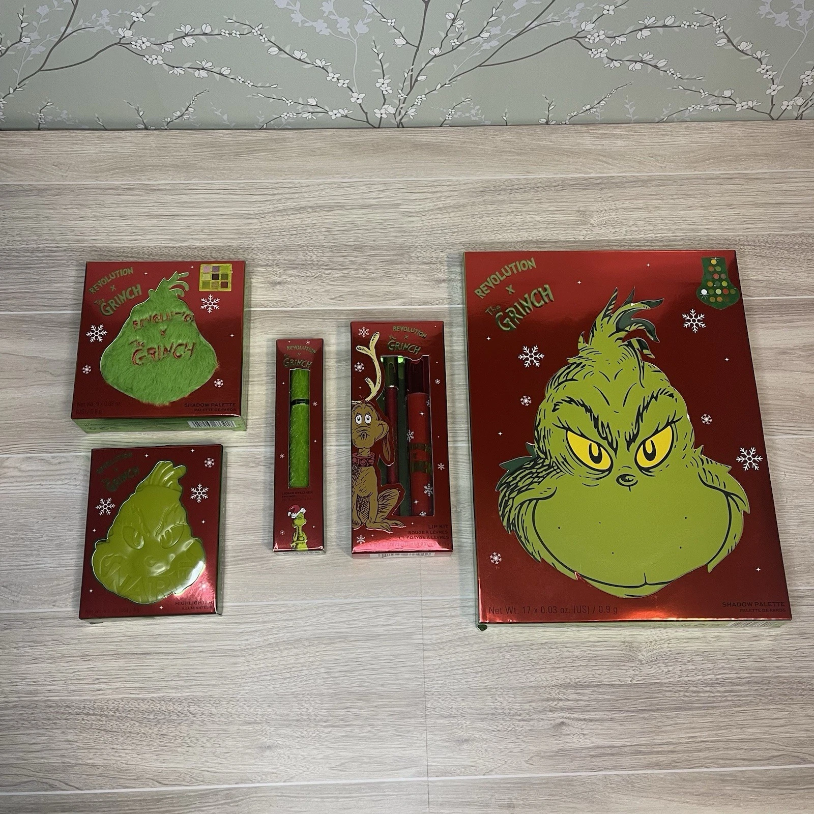 Revolution X The Grinch Makeup; Five Piece Set New In Box