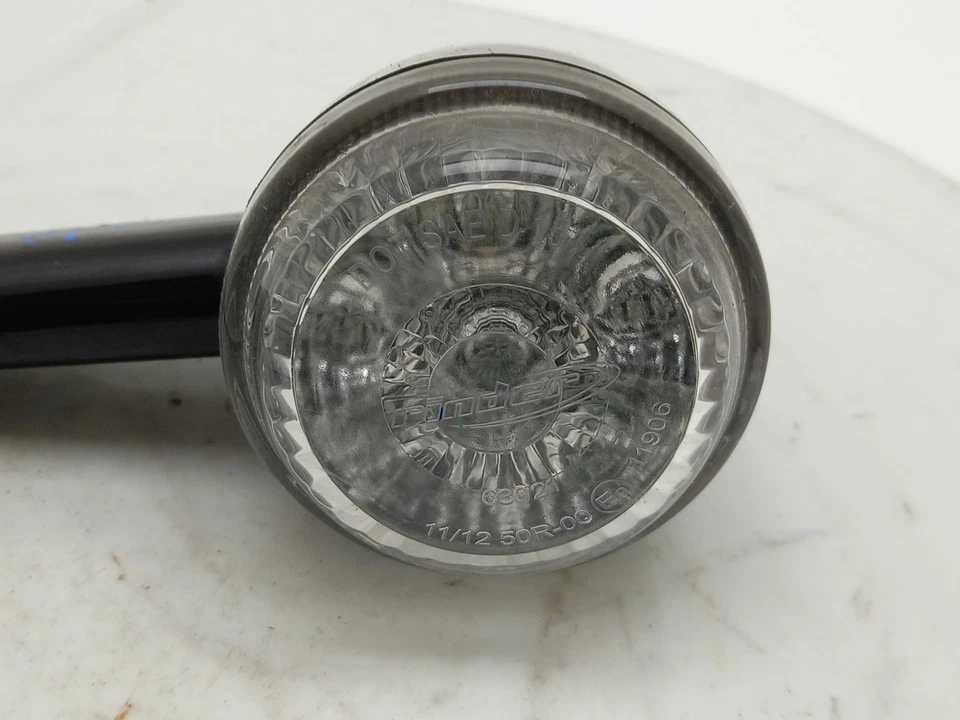 Indicador trasero Triumph Scrambler 2019 T2701246 Foto 2 de 4