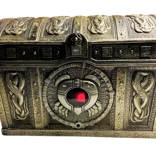 Disney Pirates of the Caribbean CD Player Treasure Chest PC500B DOESN’T PLAY - Picture 9 of 11