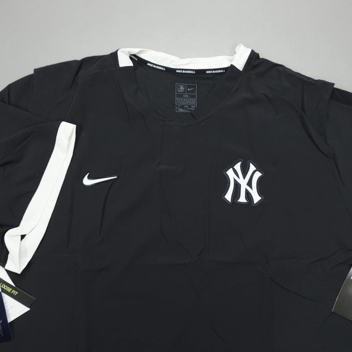 Preços baixos em Nike New York Yankees Preto Roupas e Souvenirs