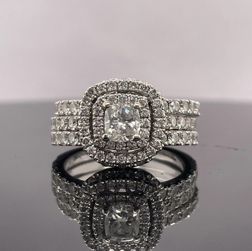 Neil Lane 14k Weißgold Diamant 2,00 ctw Verlobungsring Halo Braut Set $6900