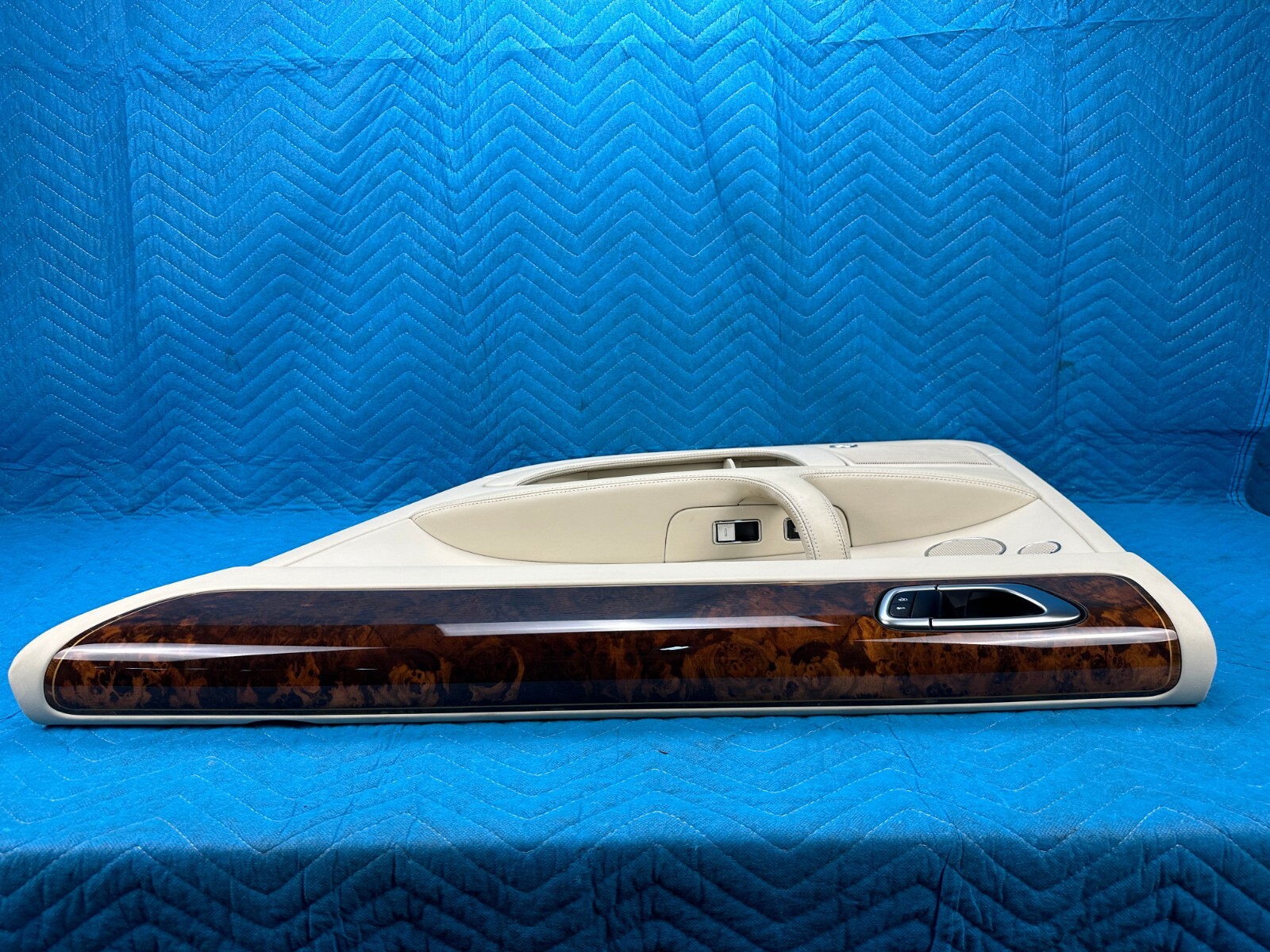 Bentley Flying Spur Rear Door Inner Trim Panel Passenger Side Ivory 2006-2012 OE