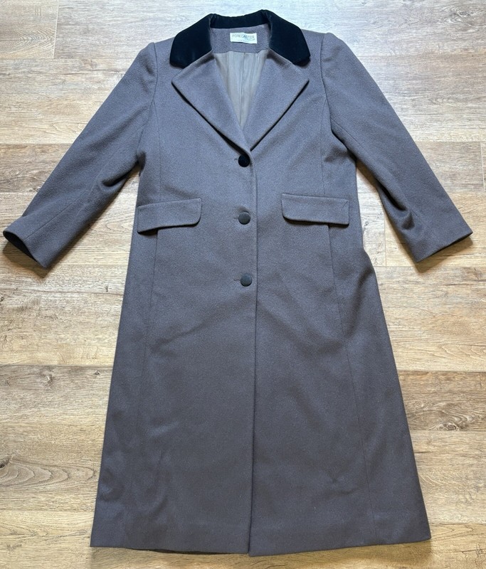 Forecaster of Boston Women's Truffle Black Winter Wool Long Coat Vintage sz 8