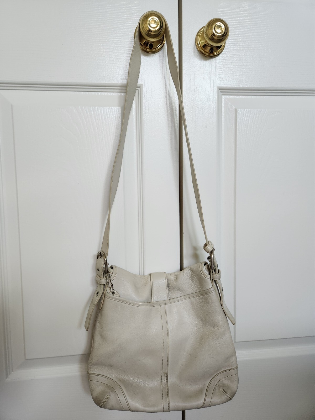 Coach leather purse white Gem