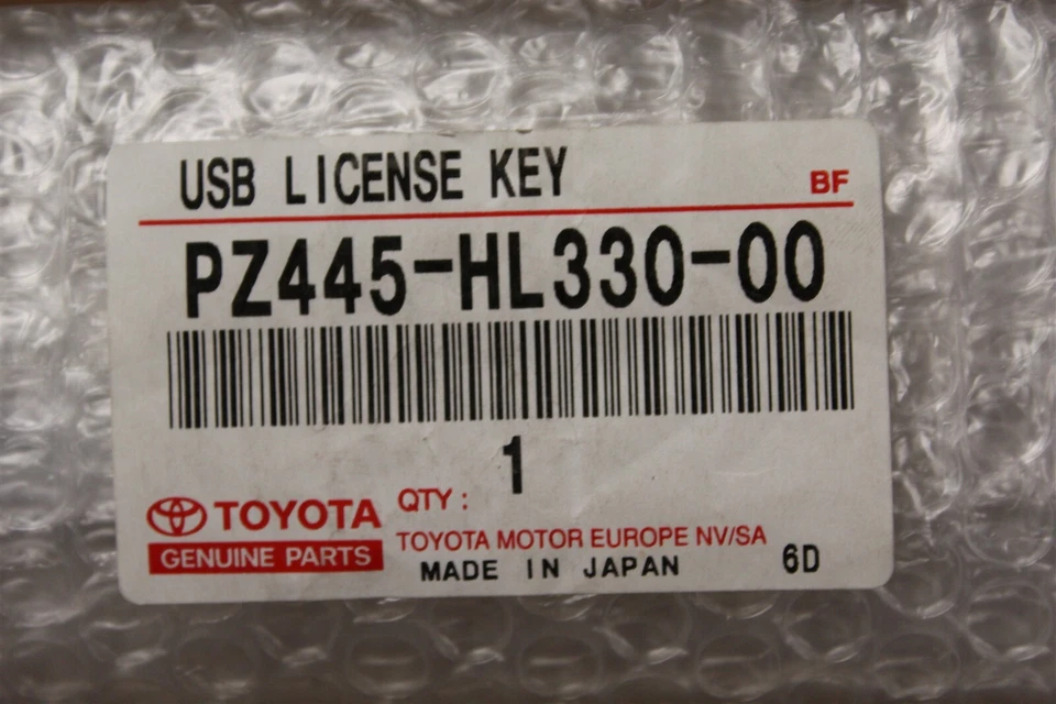 PZ445-HL330-00 Navigation USB Licence Key New genuine Toyota accessory - Image 4 of 4