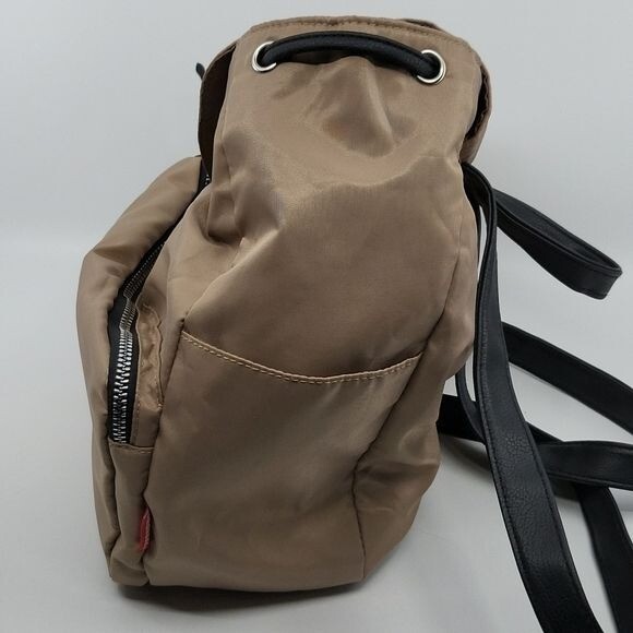 Union Bay Fox Backpack Bag Patch Nylon Purse Ligh… - image 14