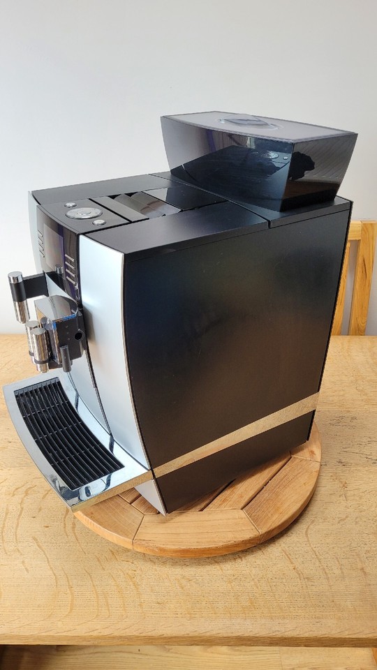 Jura GIGA X3c Professional Bean to Cup Commercial Coffee Machine. eBay