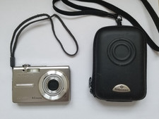 Olympus FE-280 8.0MP Digital Camera, with Samsonite case for parts or repair