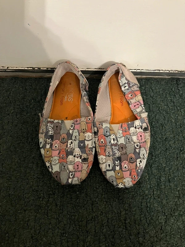Bobs by Skechers Wag Party Dogs Puppies Alpargata Flat Slip On Shoes Women's 6