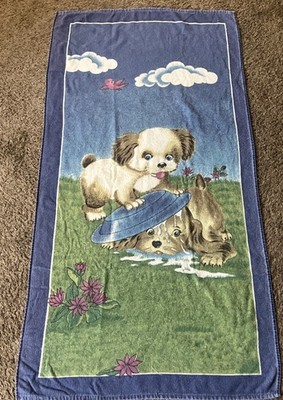 Vintage Cotton Beach Towel 54  x 27  Puppies Playing Outside Spilled Milk