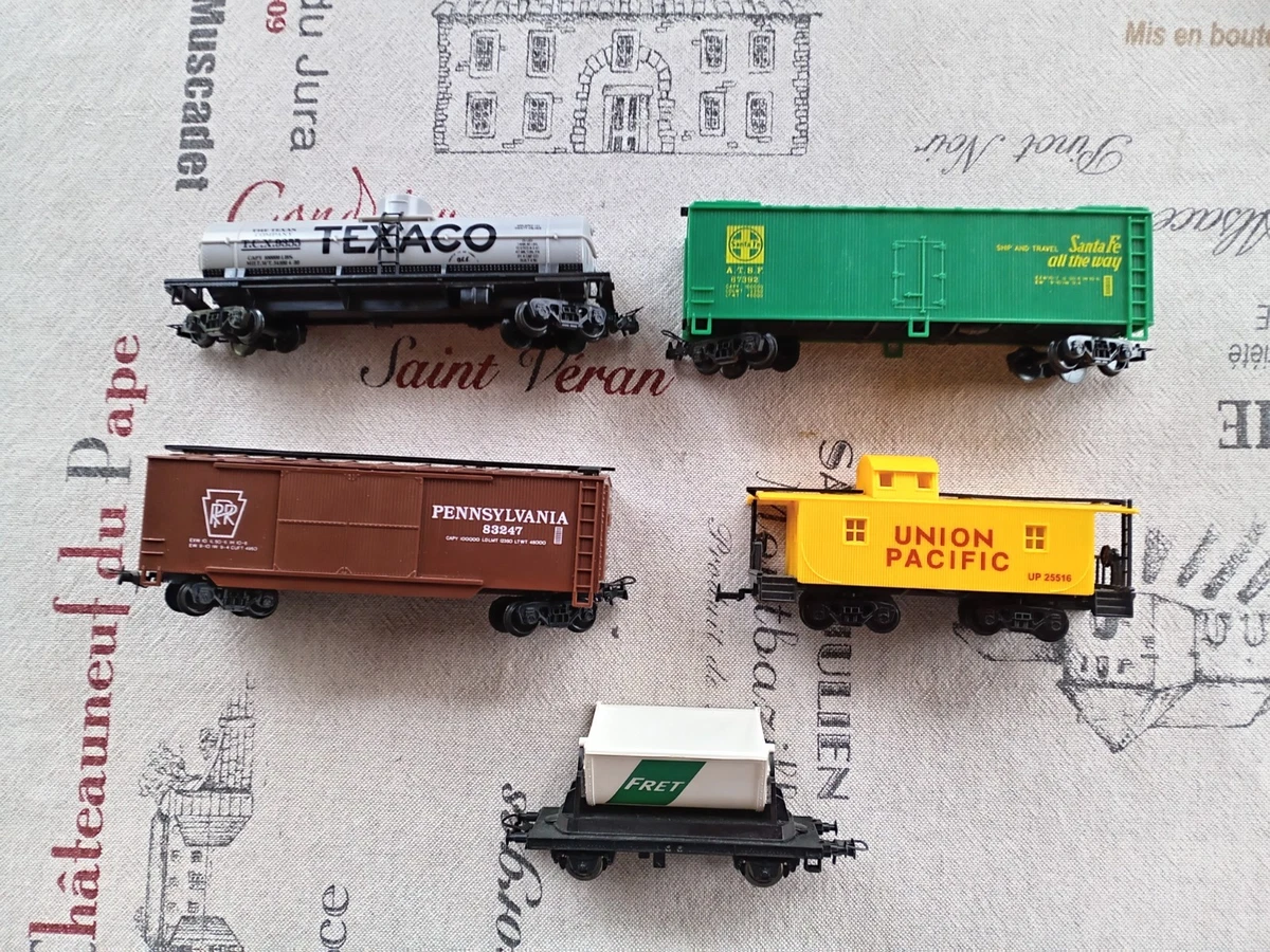 Lot Trains Miniatures HO - Rails, Voitures, Wagons Marchandises - Occasion
