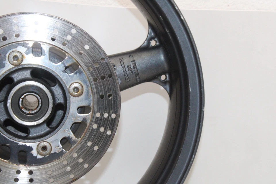 1995 KAWASAKI NINJA ZX6R ZX600F ARO DE RODA TRASEIRA FABRICANTE DE EQUIPAMENTO ORIGINAL - Imagem 4 de 4