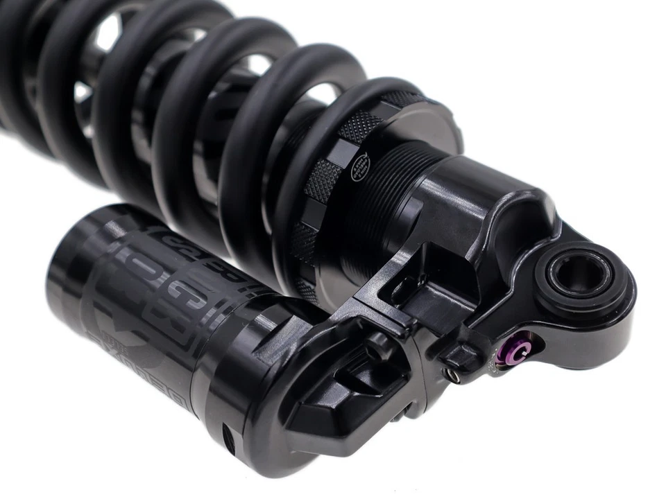 RockShox Super Deluxe Select 线圈后减震 230x62.5 毫米 550 磅/英寸 — 第 4/4 张图片