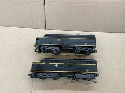 LIONEL SPUR O DIESELLOK SET 2X FA2 A EINHEITEN ERIE LACKAWANNA 3 SCHIENEN LESEN!