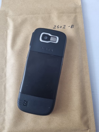 Nokia 2630 - Black (Unlocked) Mobile Phone - Picture 2 of 2