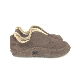 sorel moccasin slippers