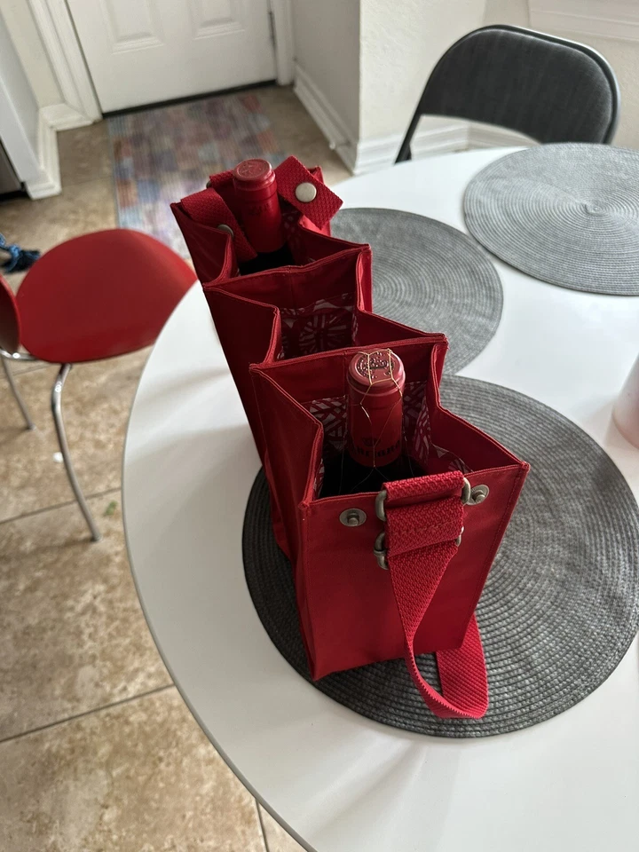 Bolsa de vino Diesel - Tiene capacidad para 3 botellas. Pick Nick Wine Tot! Bolsa de vino tinto Foto 3 de 4